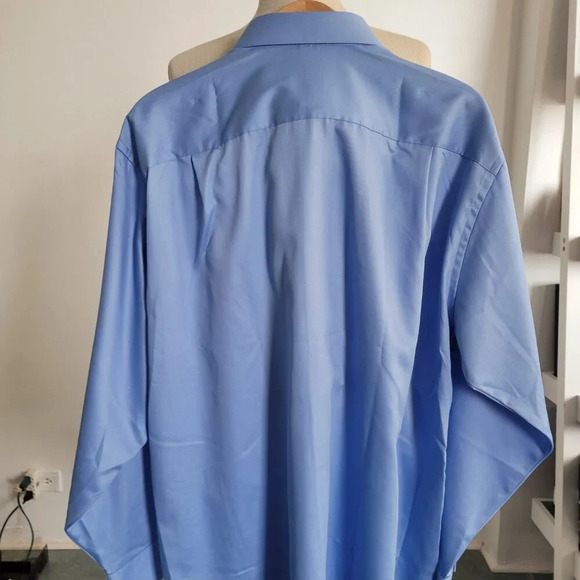 Geoffrey Beene Classic Fit No Iron Men's Button Down Shirt (Neck Size: 18) - Picture 4 of 13